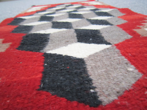 Navajo Rugs / Weavings Western Graphics Workshop, Inc.